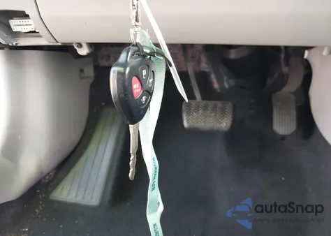 2013 Toyota Corolla L из США, поврежденный, VIN 2T1BU4EE5DC947426